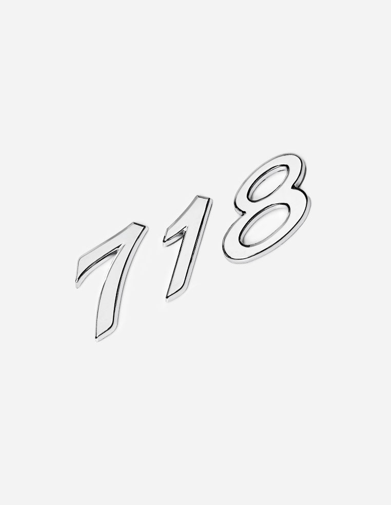 718 Lettering