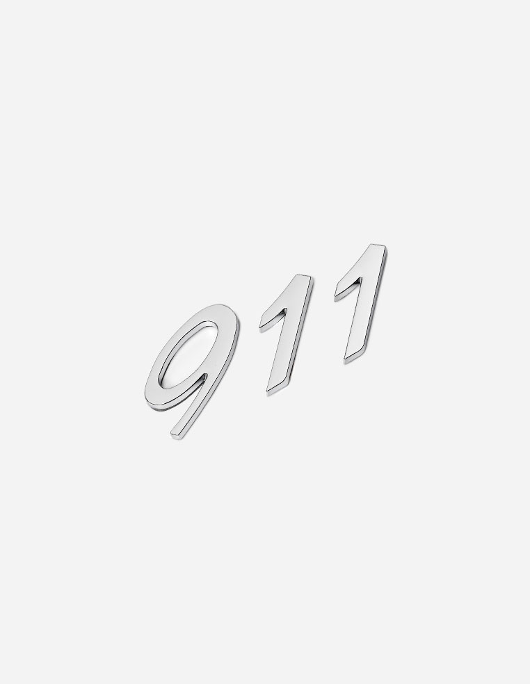 911 Lettering Emblem Chrome