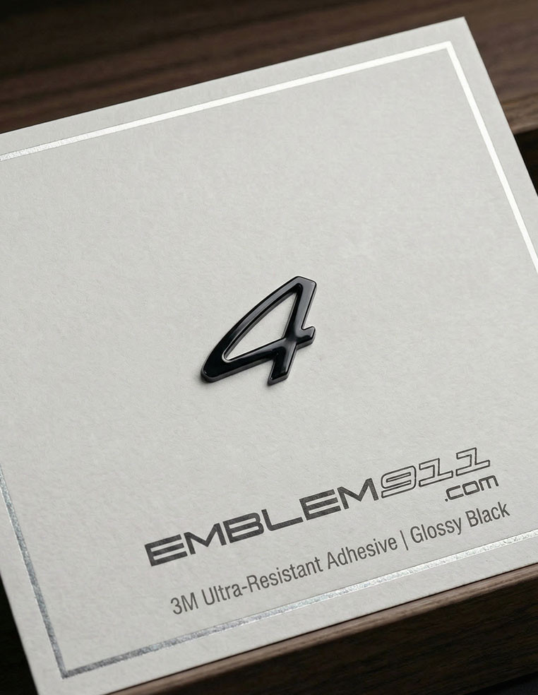 Lettrage 4 finition noir brillant pour carrosserie arrière Porsche