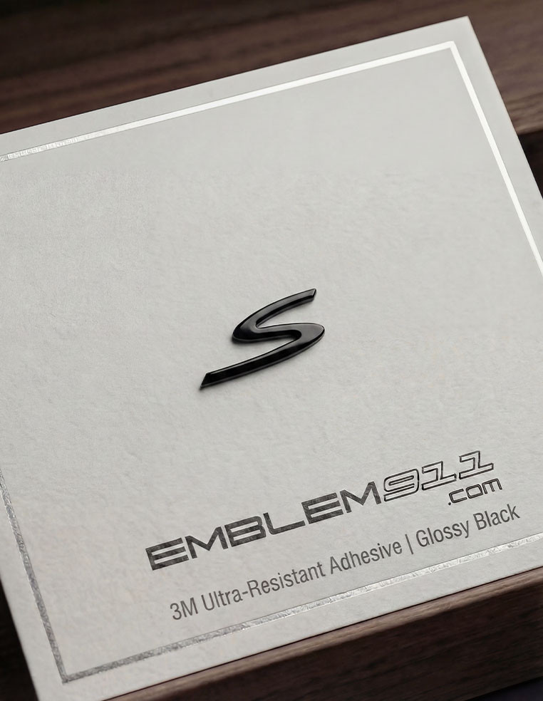 Lettering S glossy black Porsche