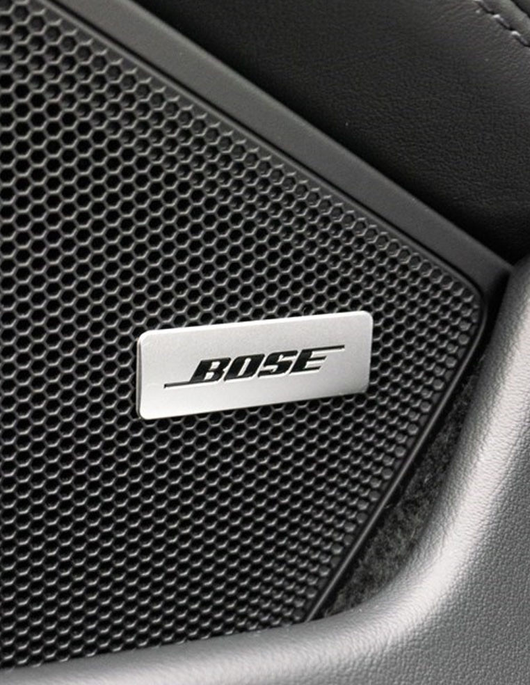 Logo pour grille de haut-parleurs BOSE Porsche